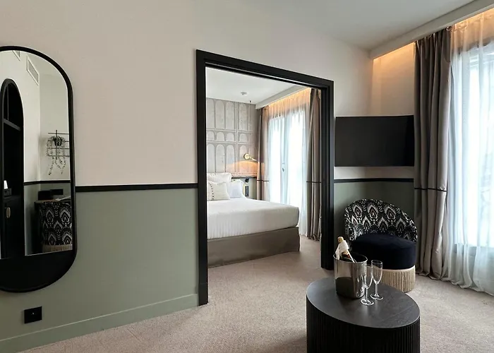 Hotel Excelsior Latin
