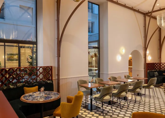 Hotel Excelsior Latin